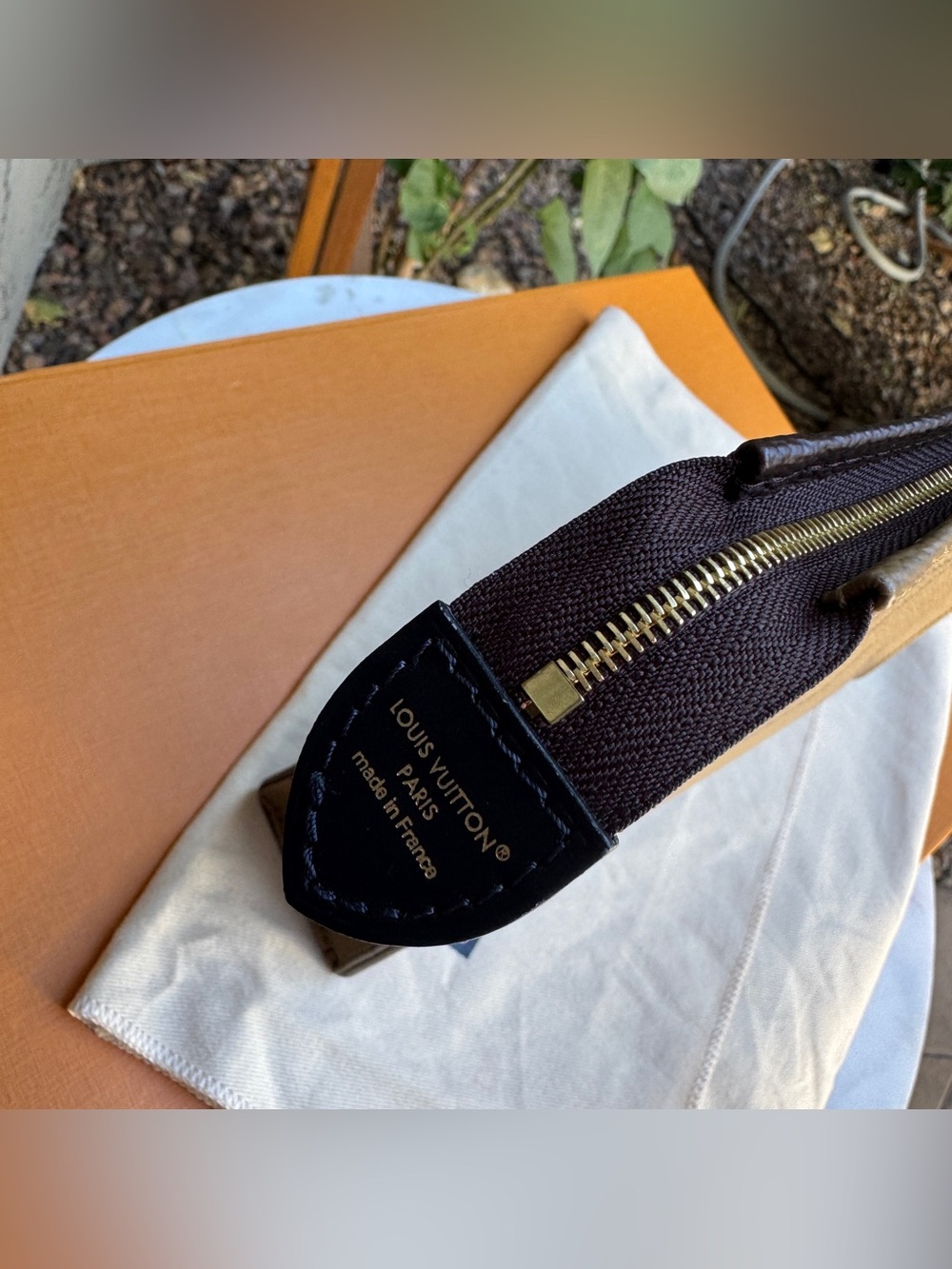 Louis Vuitton Reverse Monogram Toiletry Pouch 26 - Picture 7 of 15
